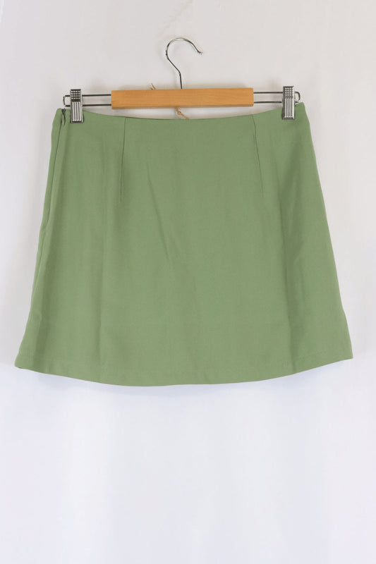 Princess Polly Green Shorts 10