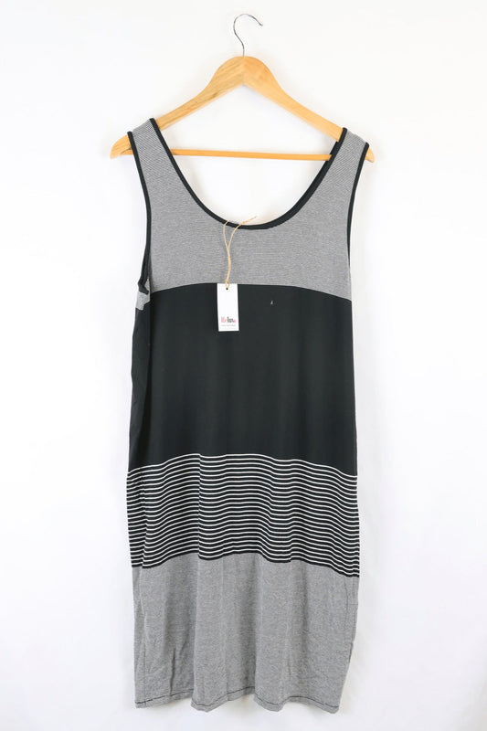 Sussan Black And White Dres XL