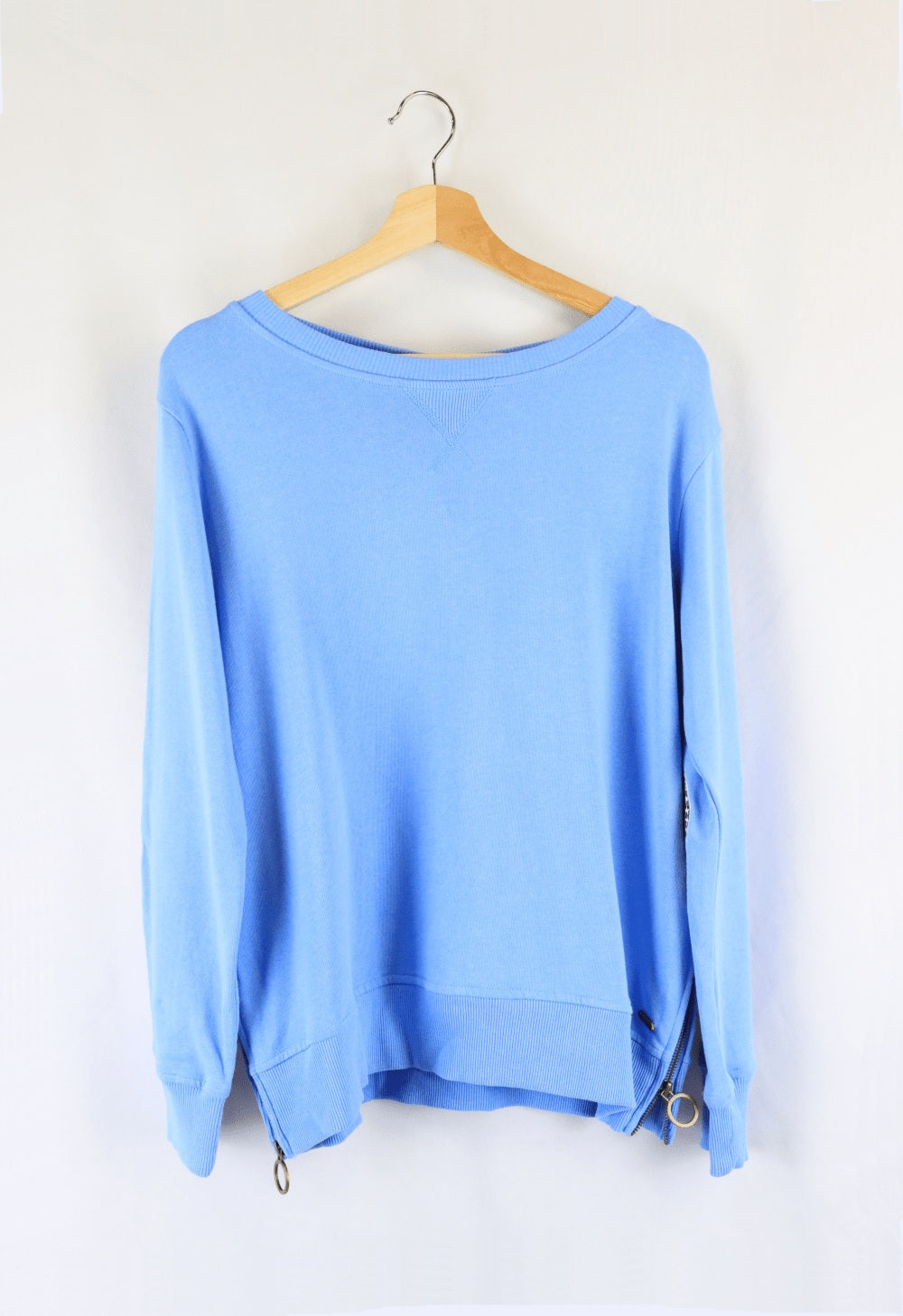 Est 1971 Blue Jumper 1 (AU 10)