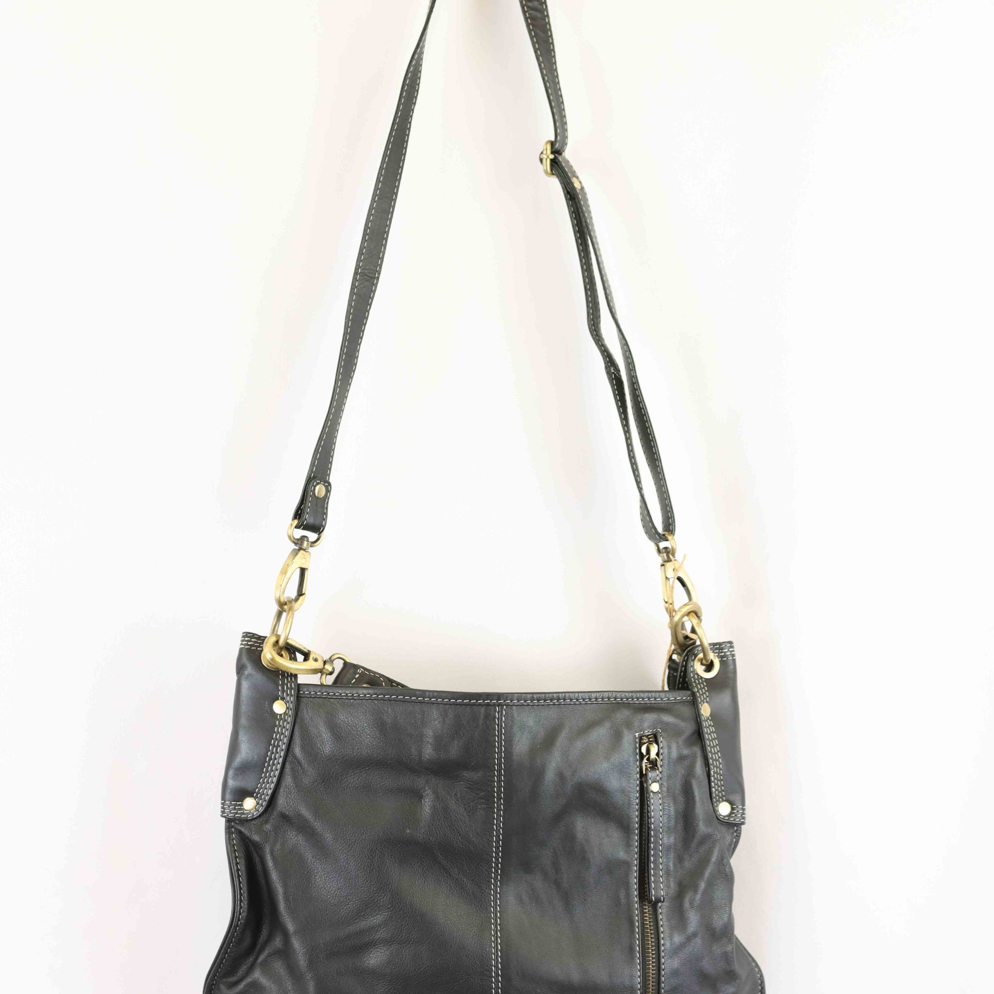 Mazoni Shoulder Bag