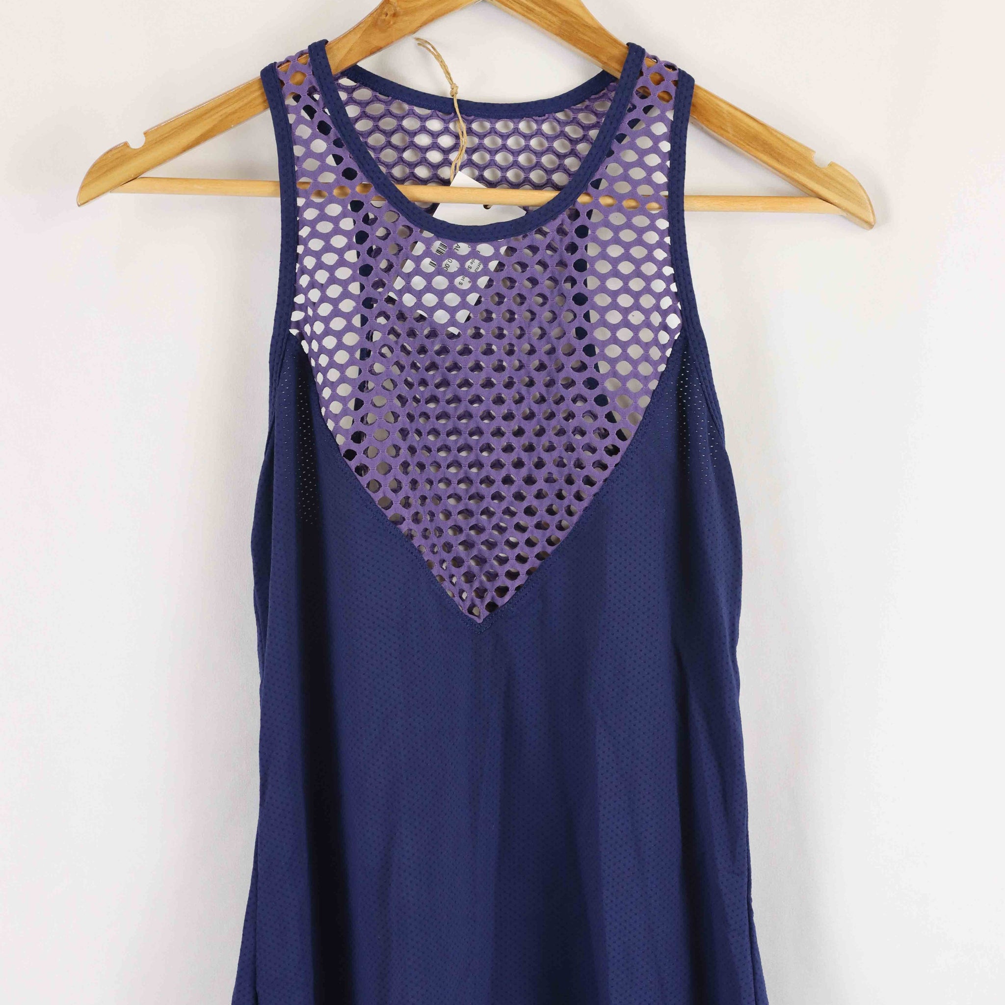 Lorna Jane Purple Singlet S