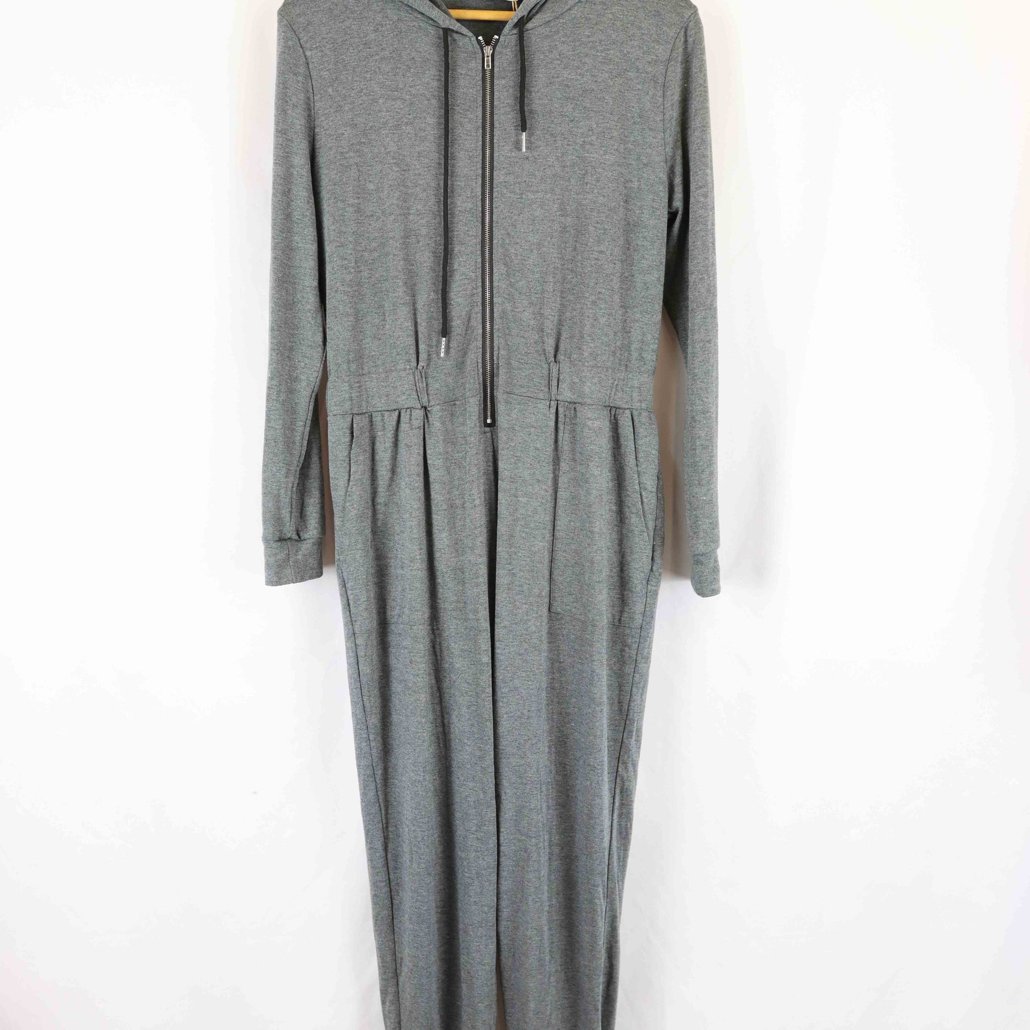 Cupshe Grey Jumpsuit M