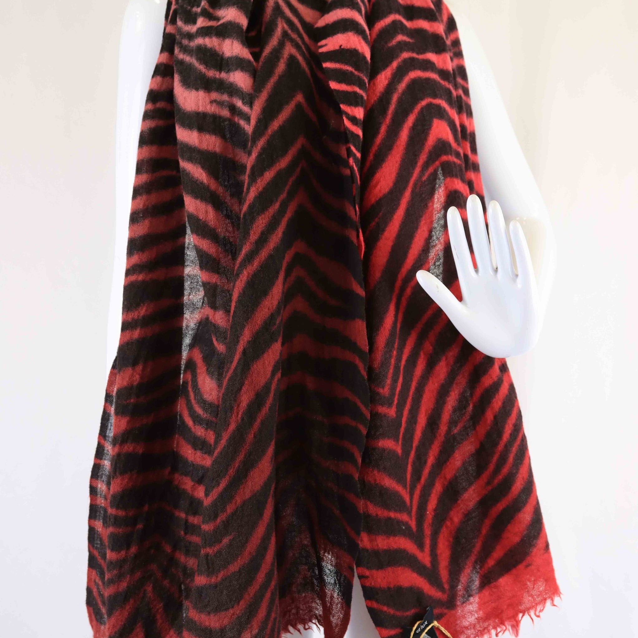 Dlux Red Scarf