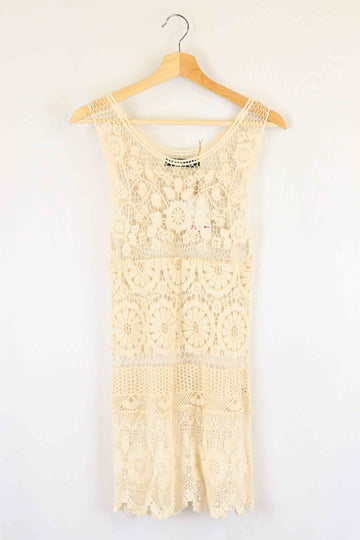 Believe E Cream Crochet Top S