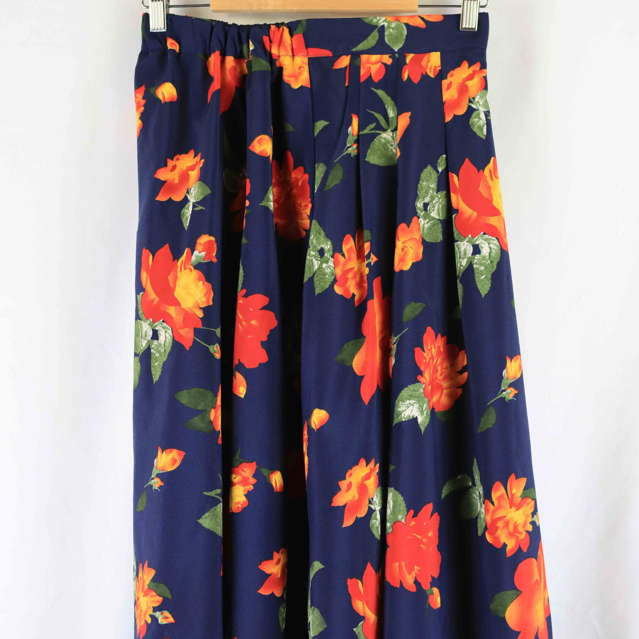 Archives Floral Skirt M