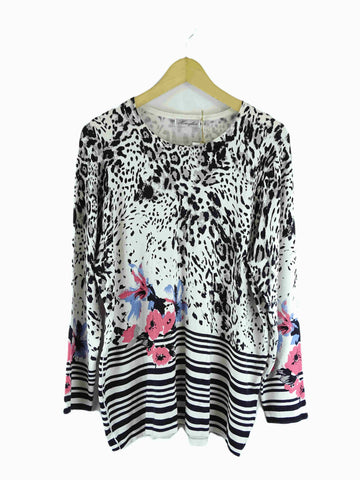 Hourglass Animal Print Jumper M