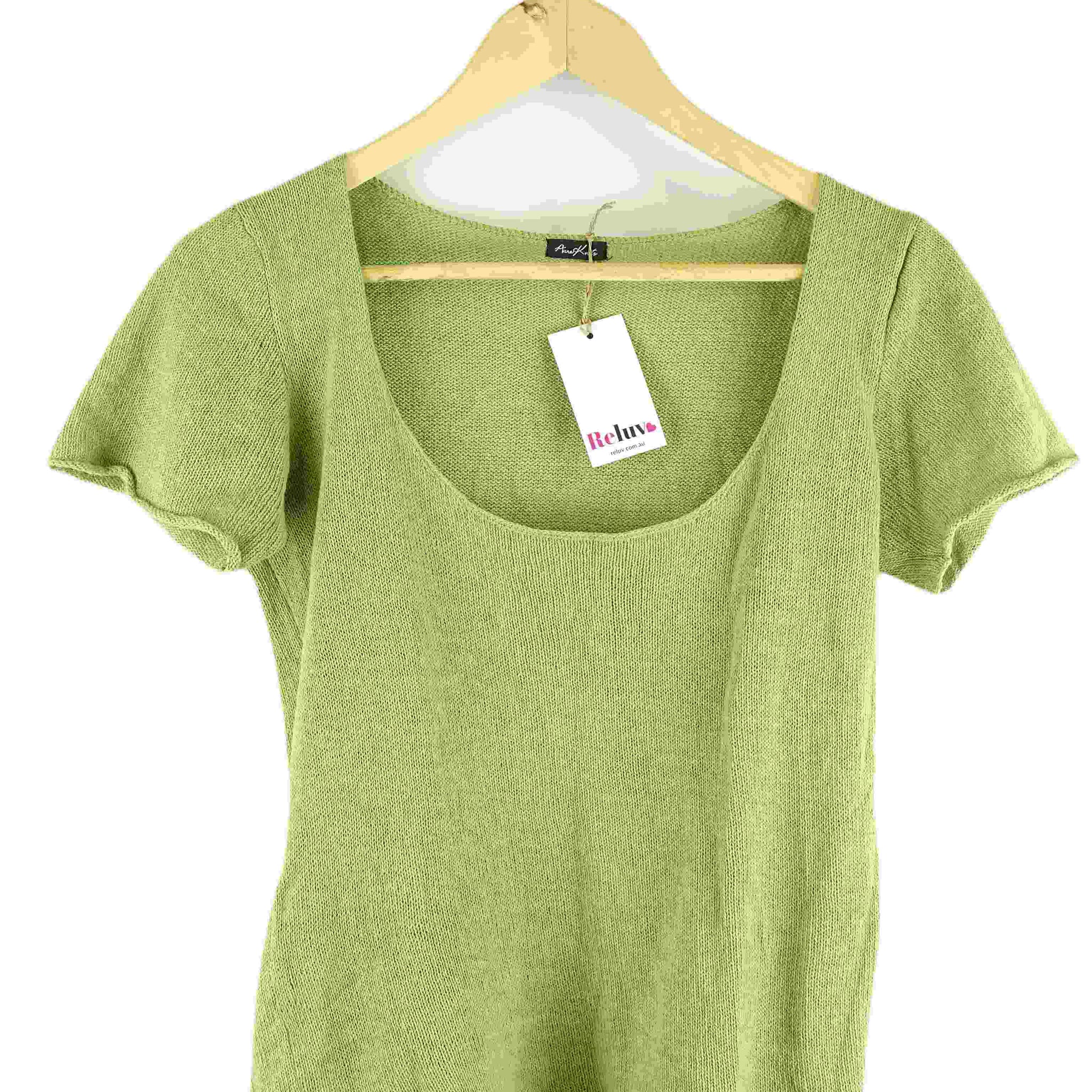 Aura Knits Green Tshirt L/XL