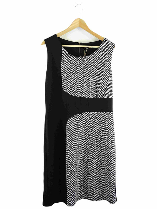 Privilege Black and White Work Dress 16