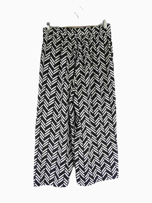 Trafaluc Black and White Print Wide Leg Pants S