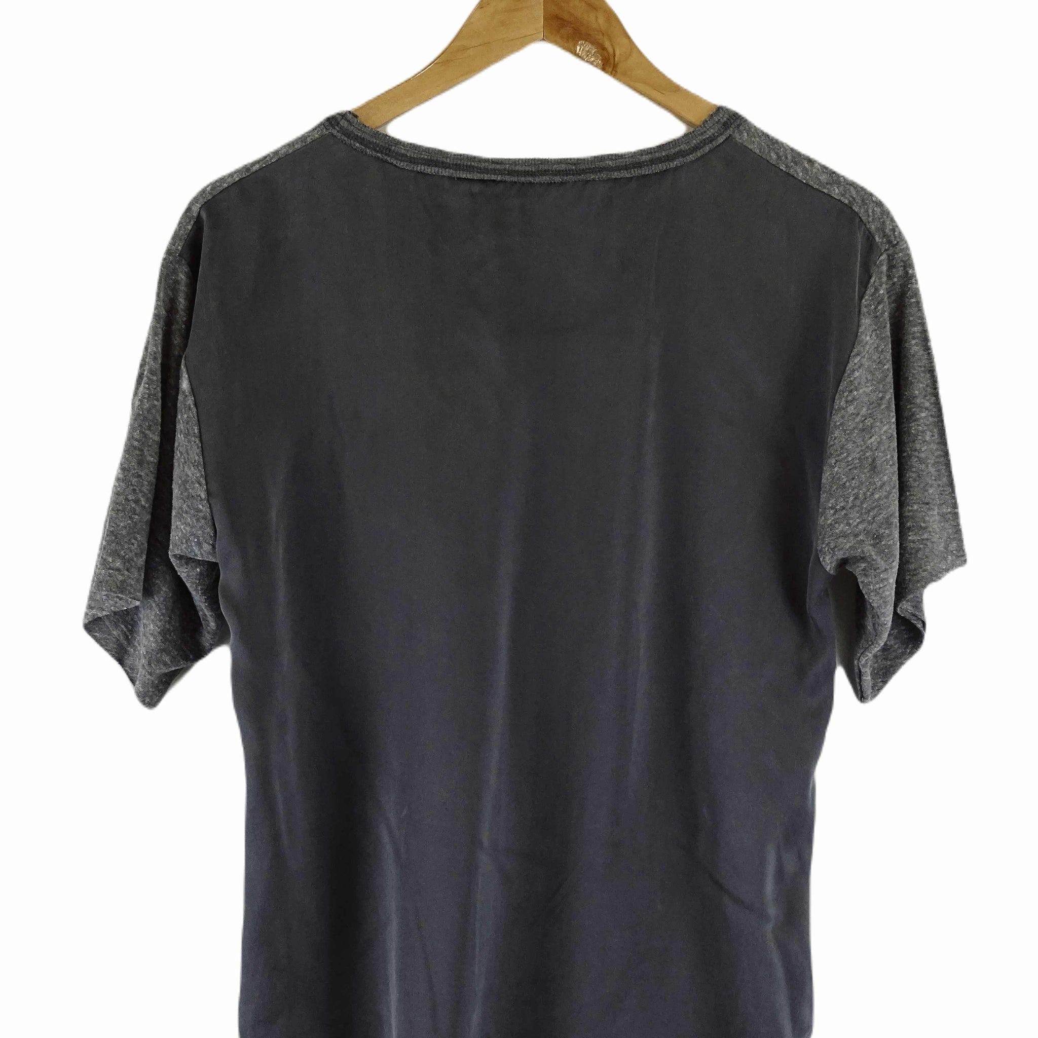 Flannel Grey T-shirt S