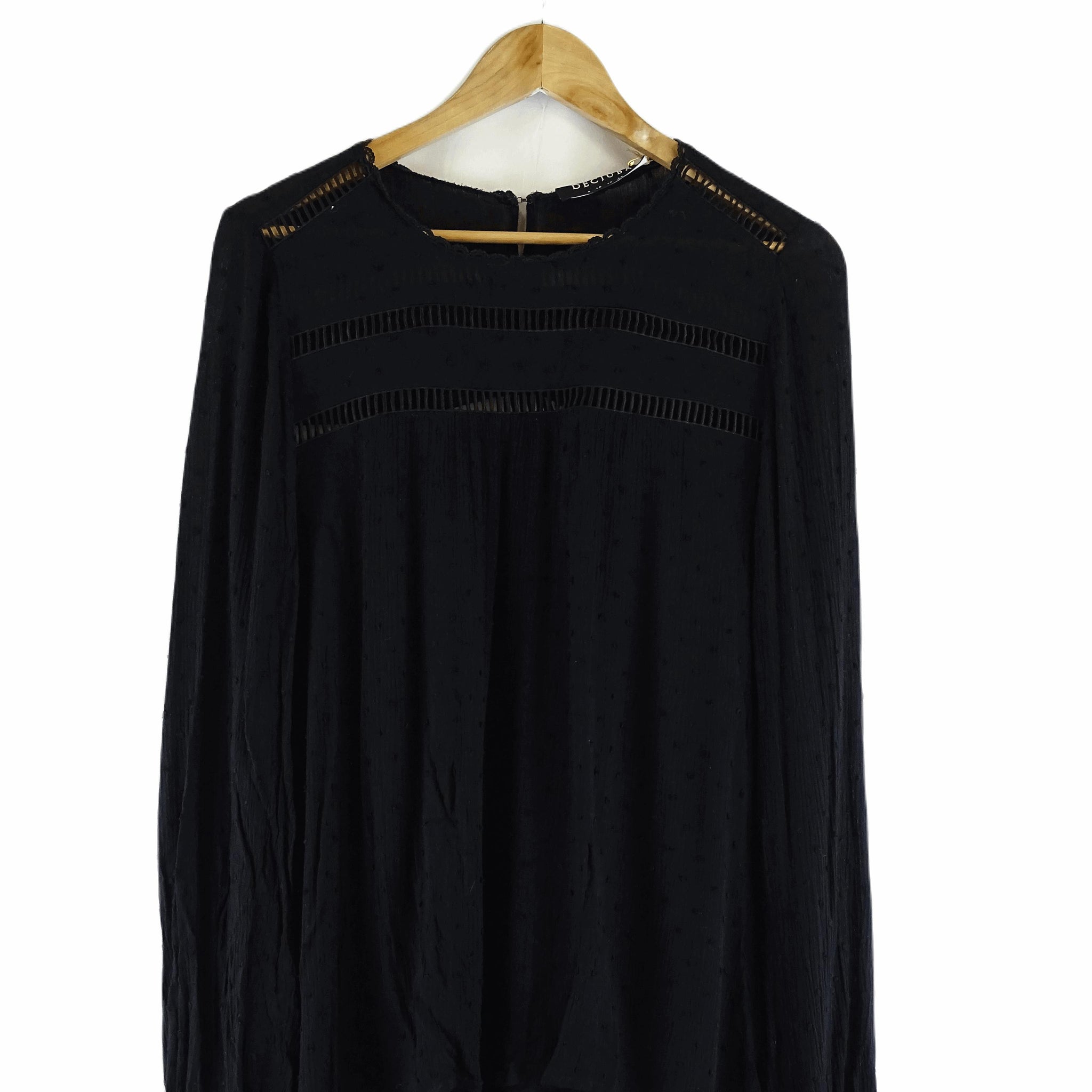 Decjuba Black Long Sleeve Top 14