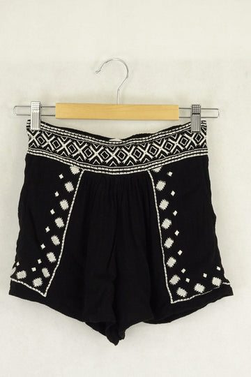 Seed Embellished Shorts 6