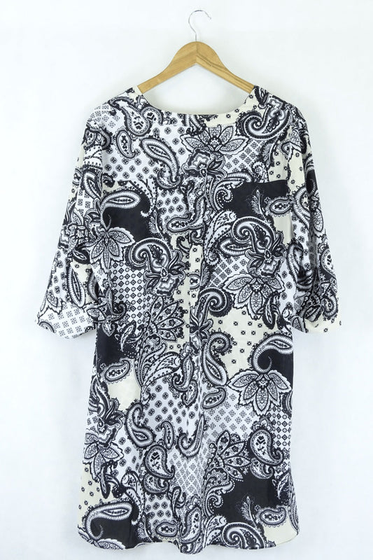 Zac & Rachel Black And White Tunic Top Xl