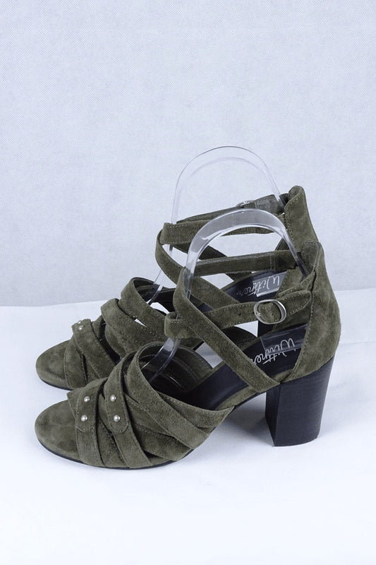 Wittner Olive Wedges 6 AU