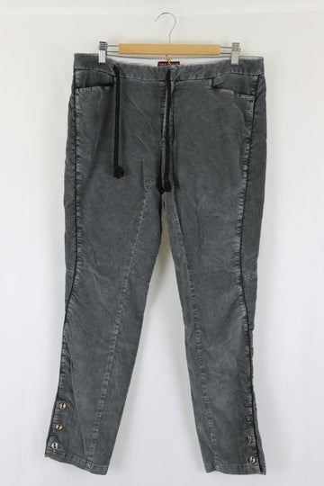 One Step Grey Pants M