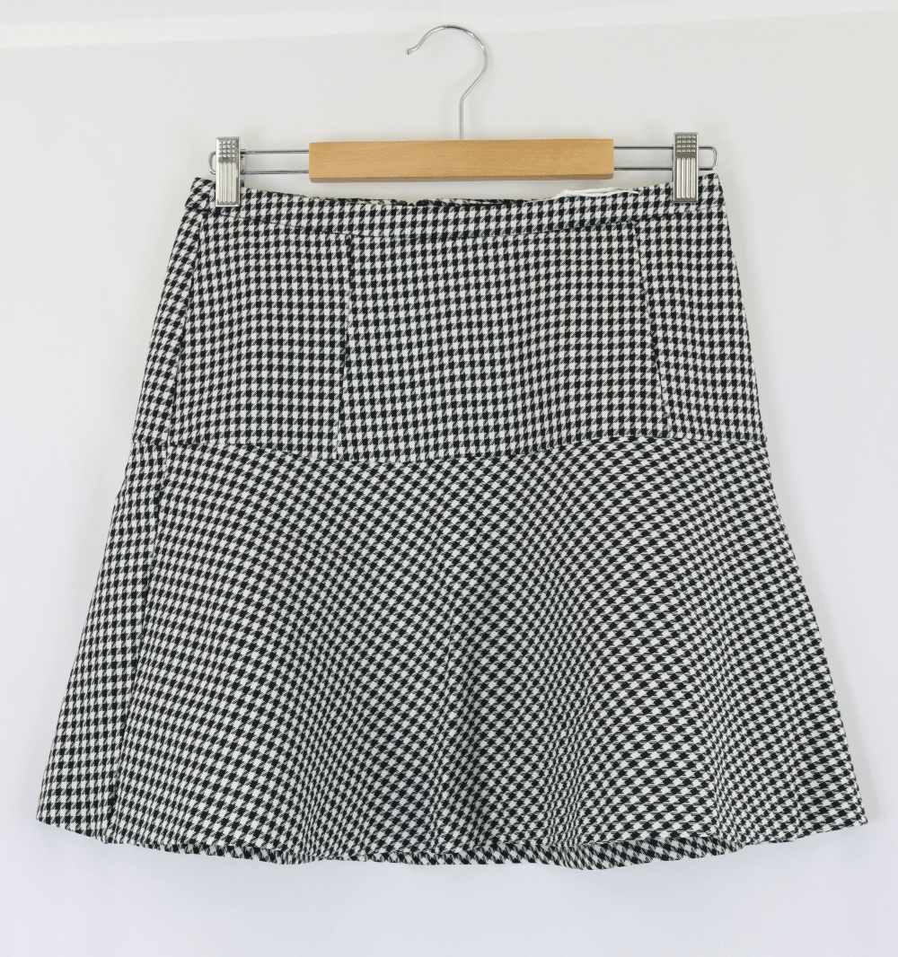 Marcs Mini Black And White Gingham Skirt 8