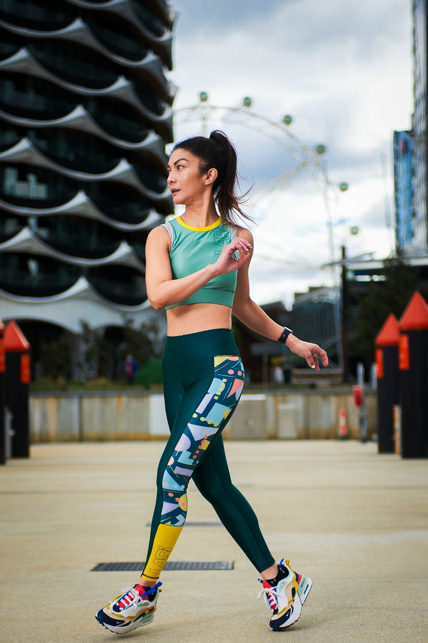 Flashback Compression Legging in Moss Multicolour