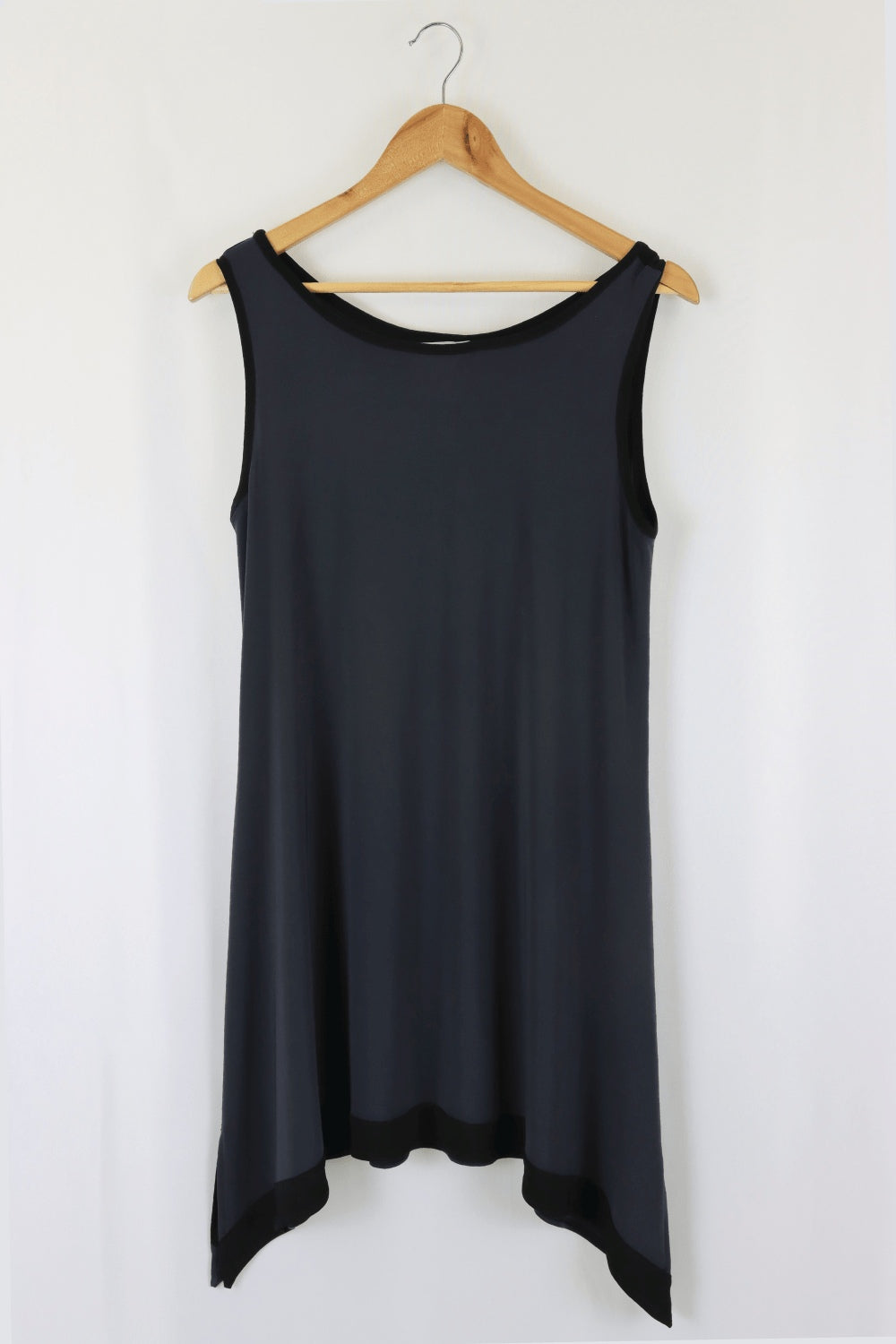 Alicia Hollen Black Singlet L