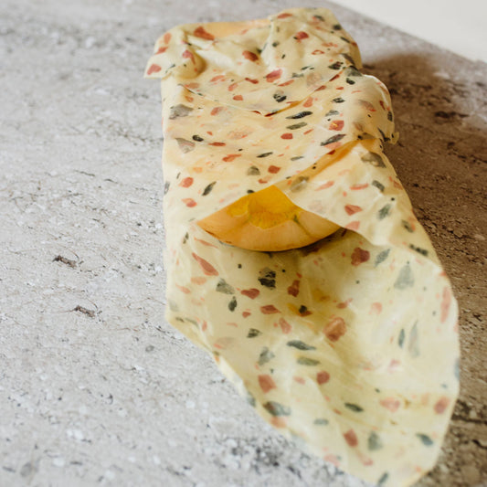 Beeswax Roll - 55 cm x 1 Metre Neutral Range