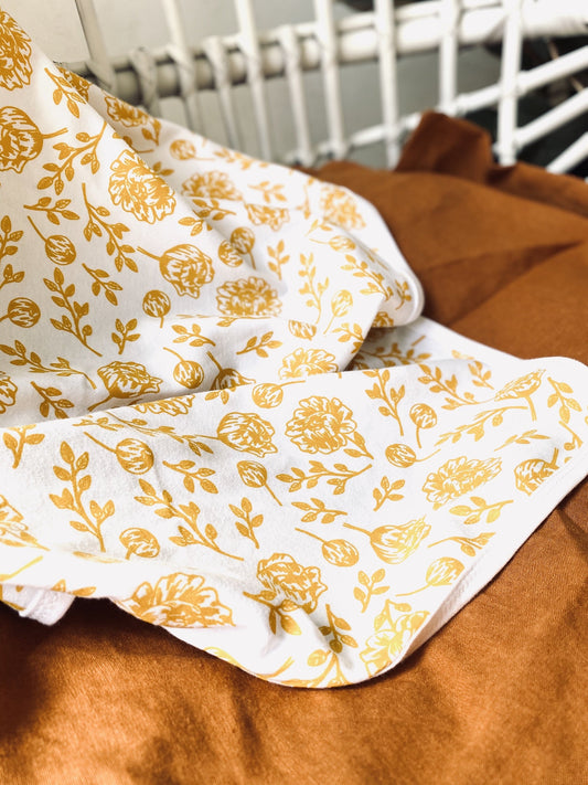 Golden Peony Baby Blanket Kit & Cradle