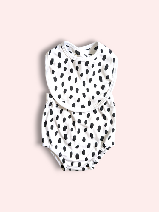 Bib & Bloomers Set - Black Cheetah