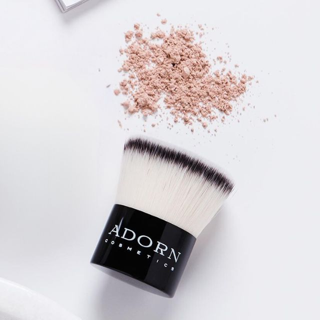 Discover Adorn Mineral Makeup Trial Box + Vegan Brushes