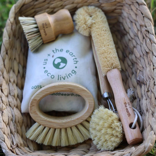 Eco Cleaning - Bamboo Scrubbing Brushes set of 4